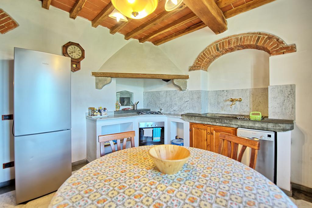 Villa Panzalla By Posarellivillas Santo Stefano A Tizzano Luaran gambar